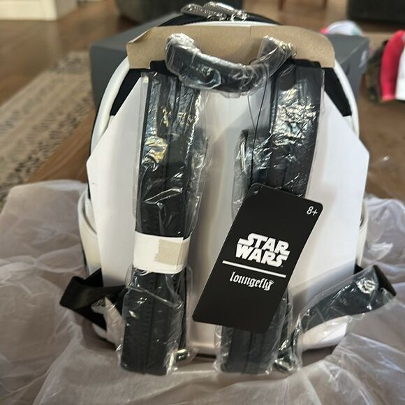 Loungefly Star Wars: Scout Trooper Collection Backpack NEW with tag - Picture 3 of 11